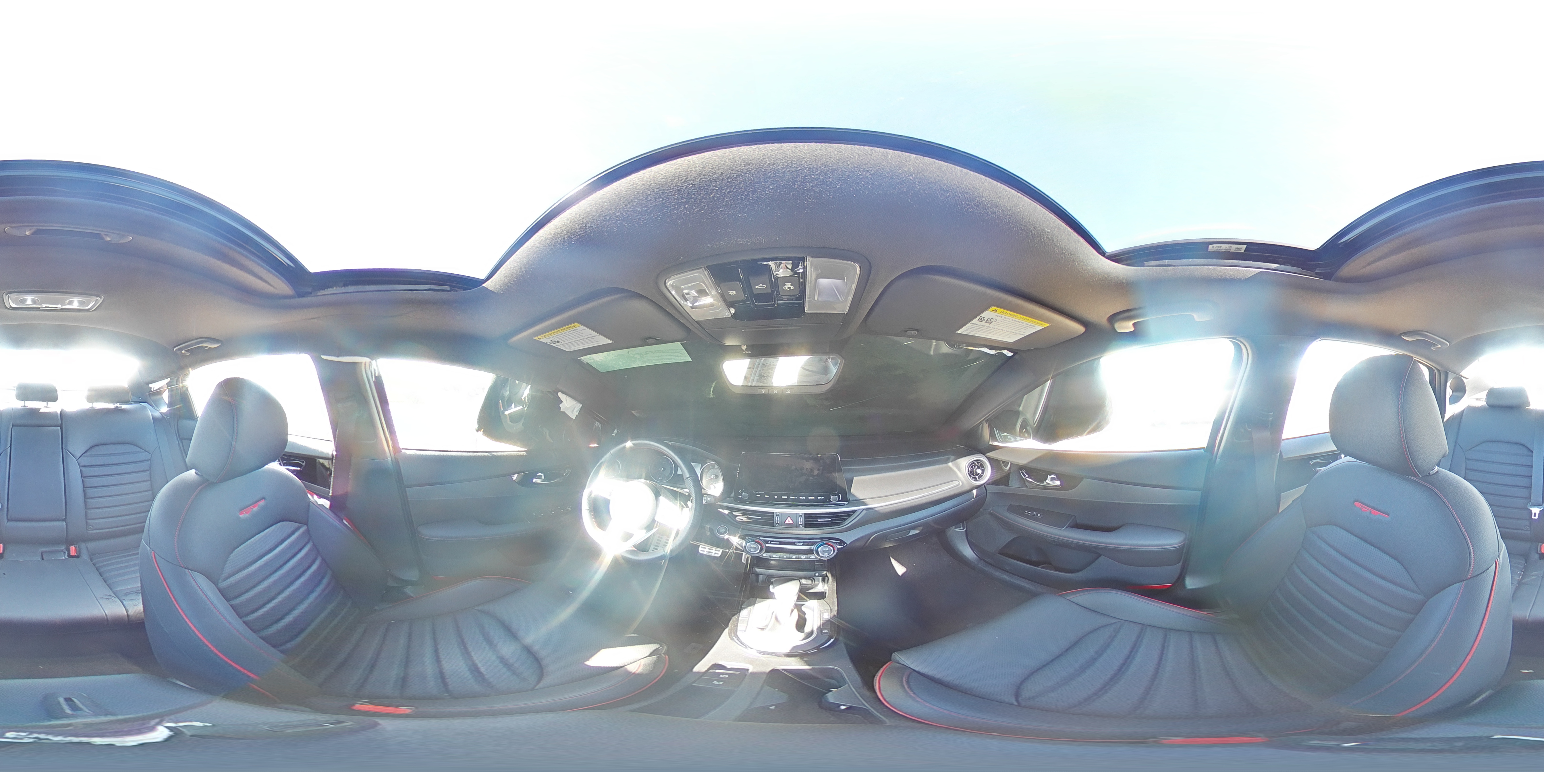 2024 Kia Forte - Image 13