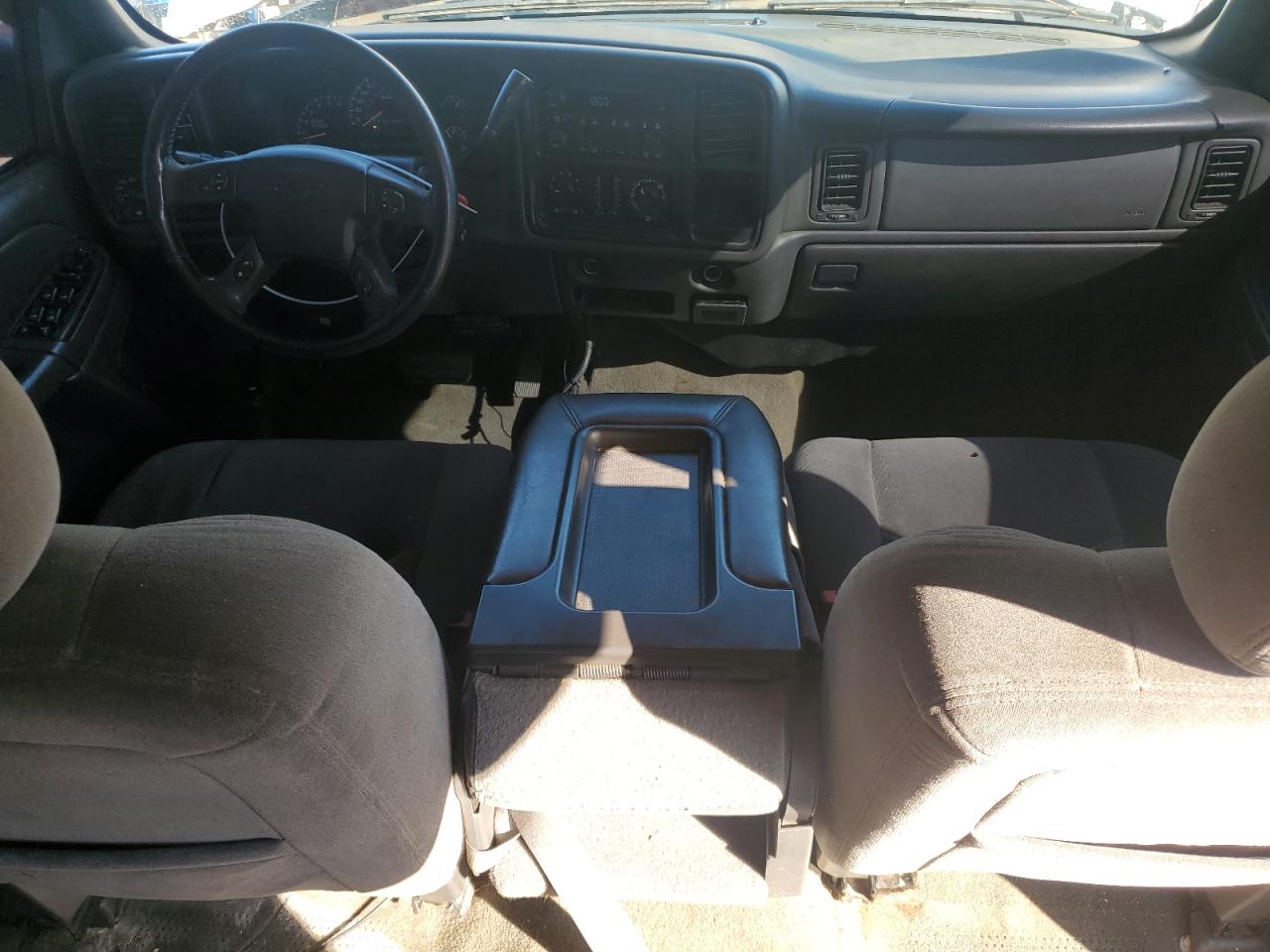 2007 Chevrolet Silverado - Image 8