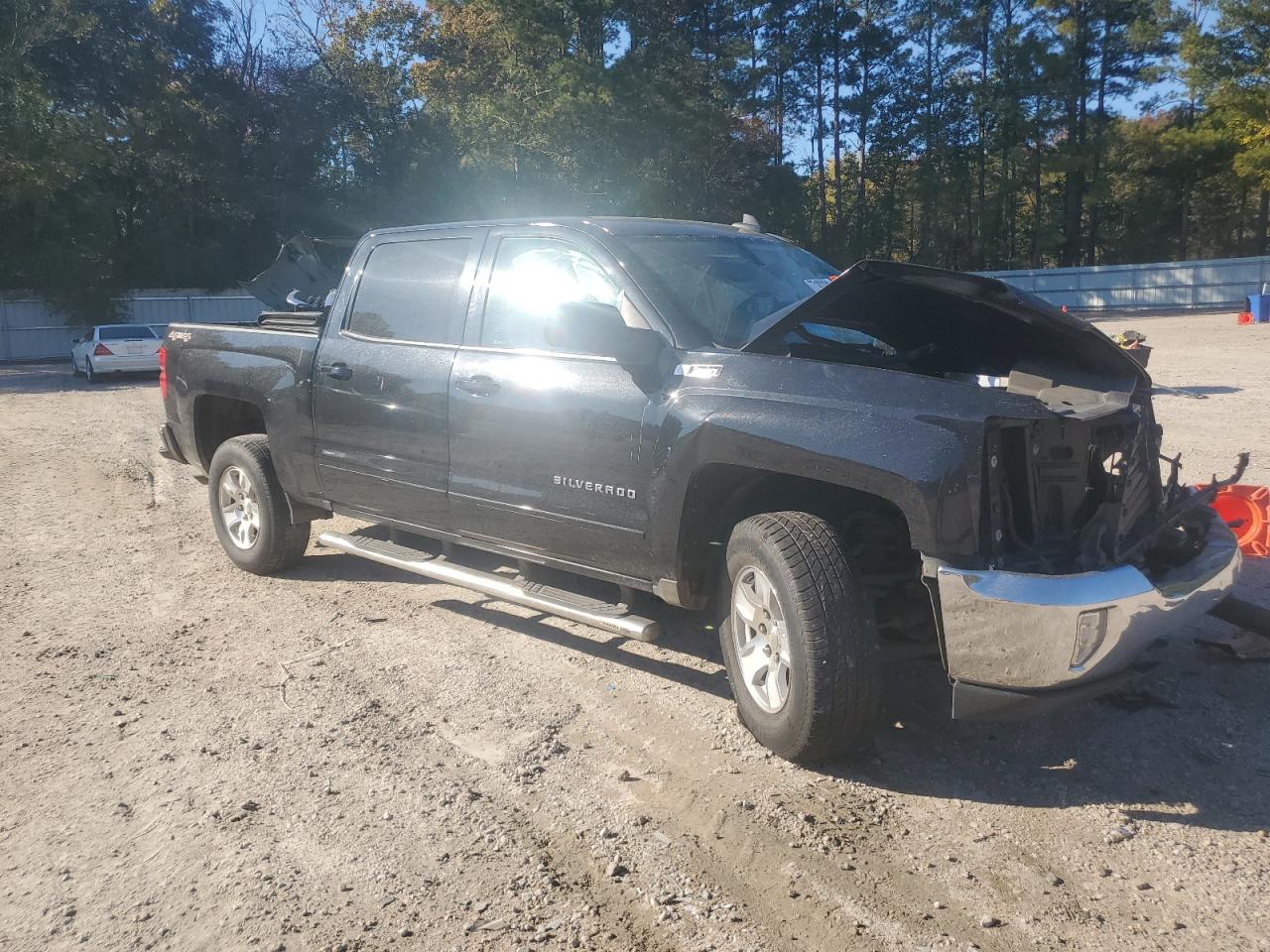 2017 Chevrolet Silverado - Image 4