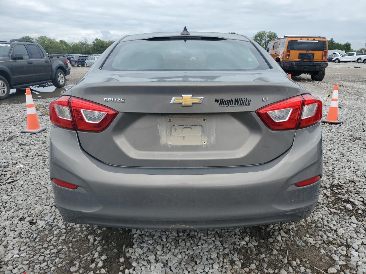 2018 Chevrolet Cruze Lt VIN: 1G1BE5SM7J7247587 Lot: 73504964