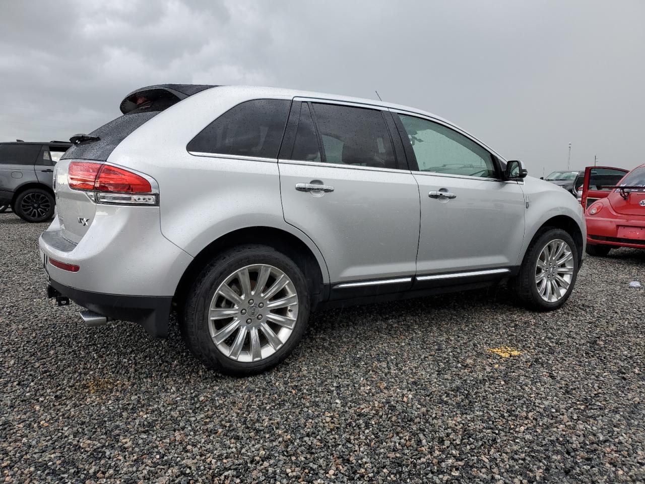 2015 Lincoln MKX - Image 3