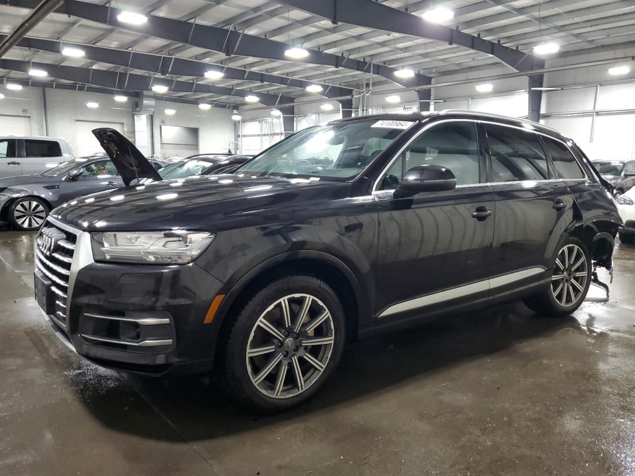 2017 Audi Q7 - Image 1