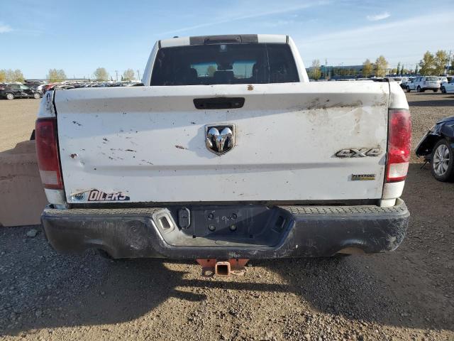 Pickups RAM 1500 2015 White