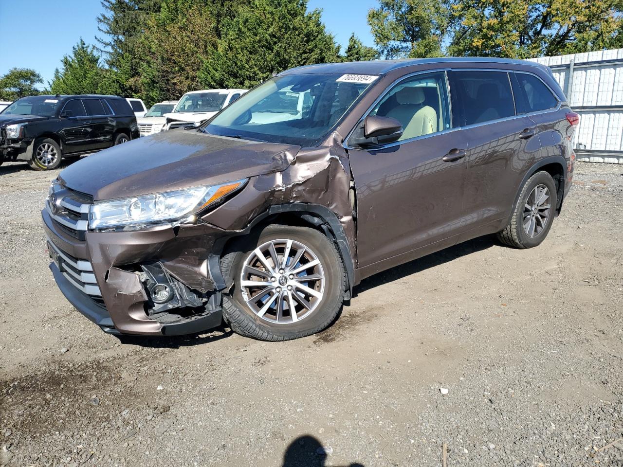 2017 Toyota Highlander Se VIN: 5TDJZRFH1HS434951 Lot: 76693694