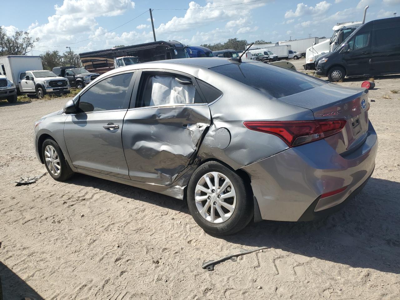 2021 Hyundai Accent - Image 2