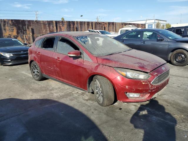  FORD FOCUS 2017 Red