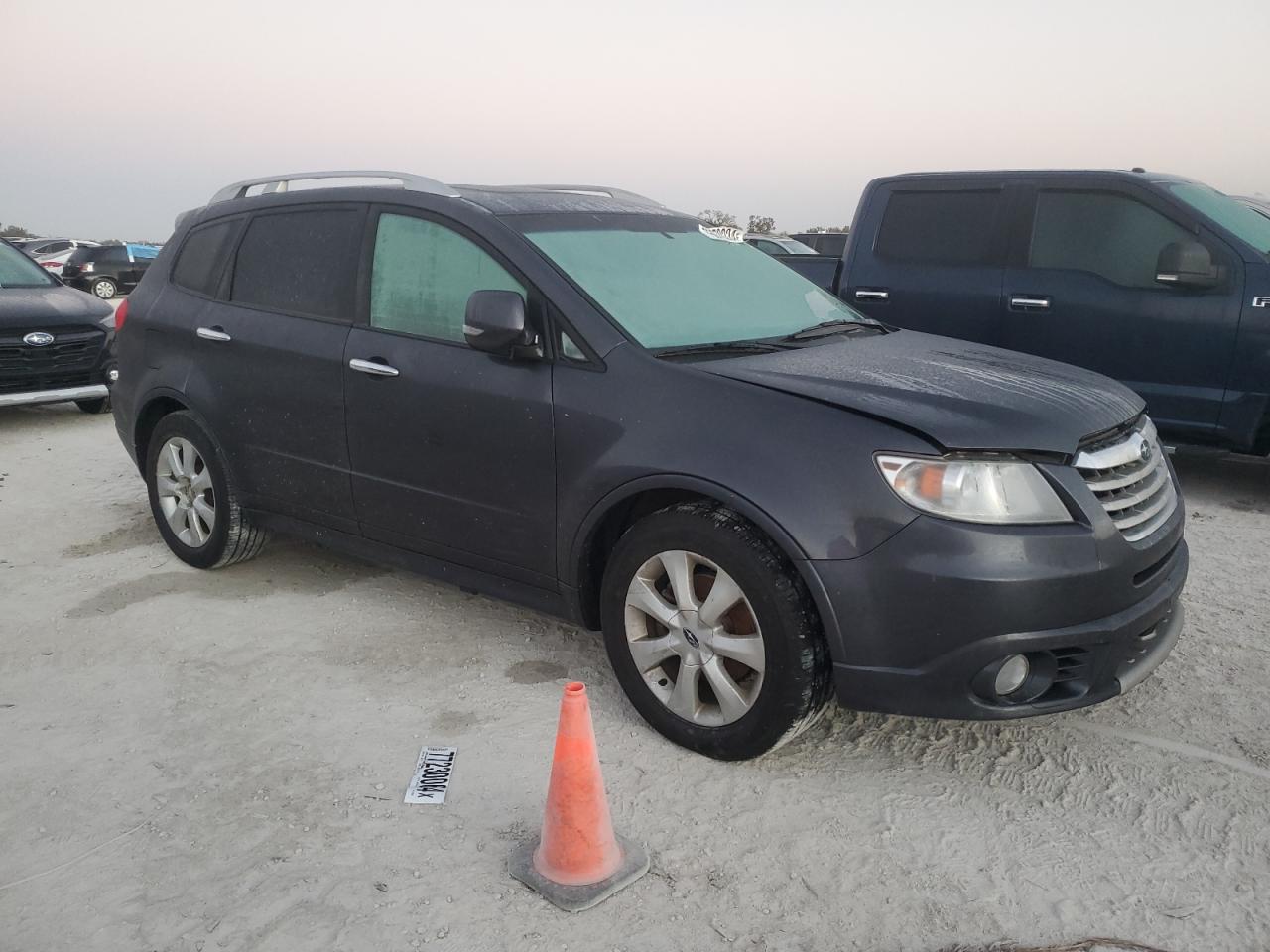 2010 Subaru Tribeca - Image 4