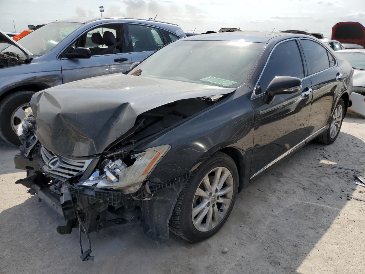 2010 Lexus ES - Image 1