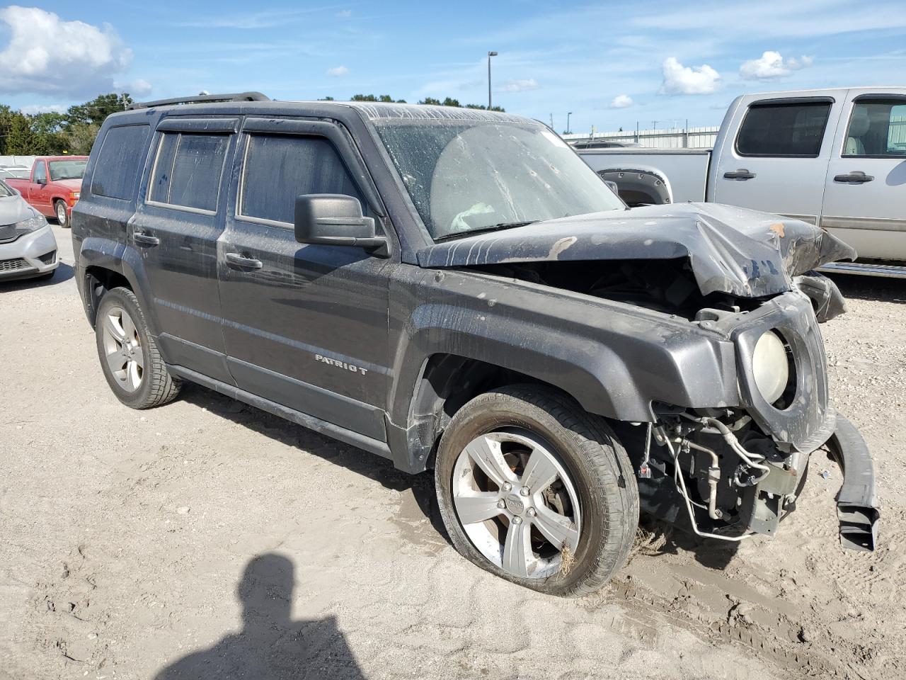 VIN 1C4NJPFB8ED719243 2014 JEEP PATRIOT no.4