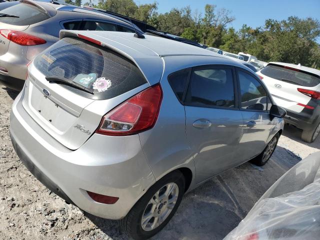  FORD FIESTA 2015 Silver