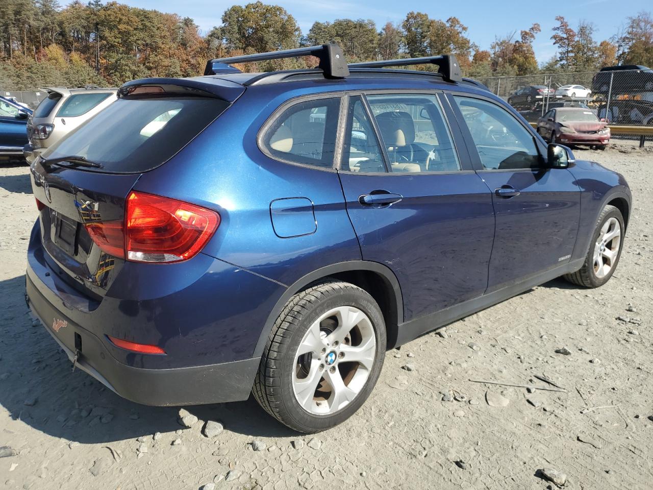 2014 BMW X1 - Image 3