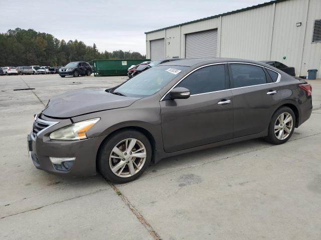 Sedans NISSAN ALTIMA 2013 Gold