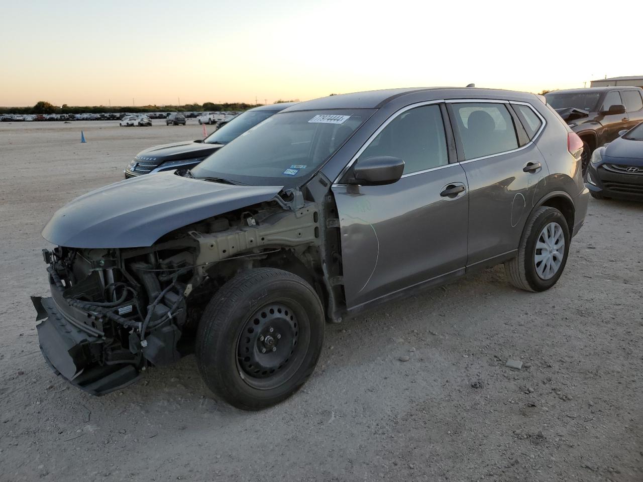 2018 Nissan Rogue - Image 1