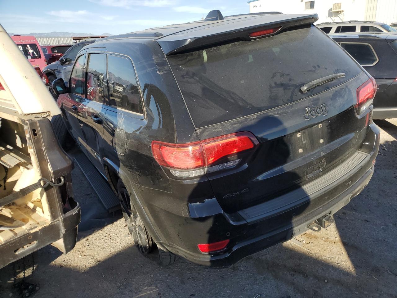 2020 Jeep Grand Cherokee - Image 2