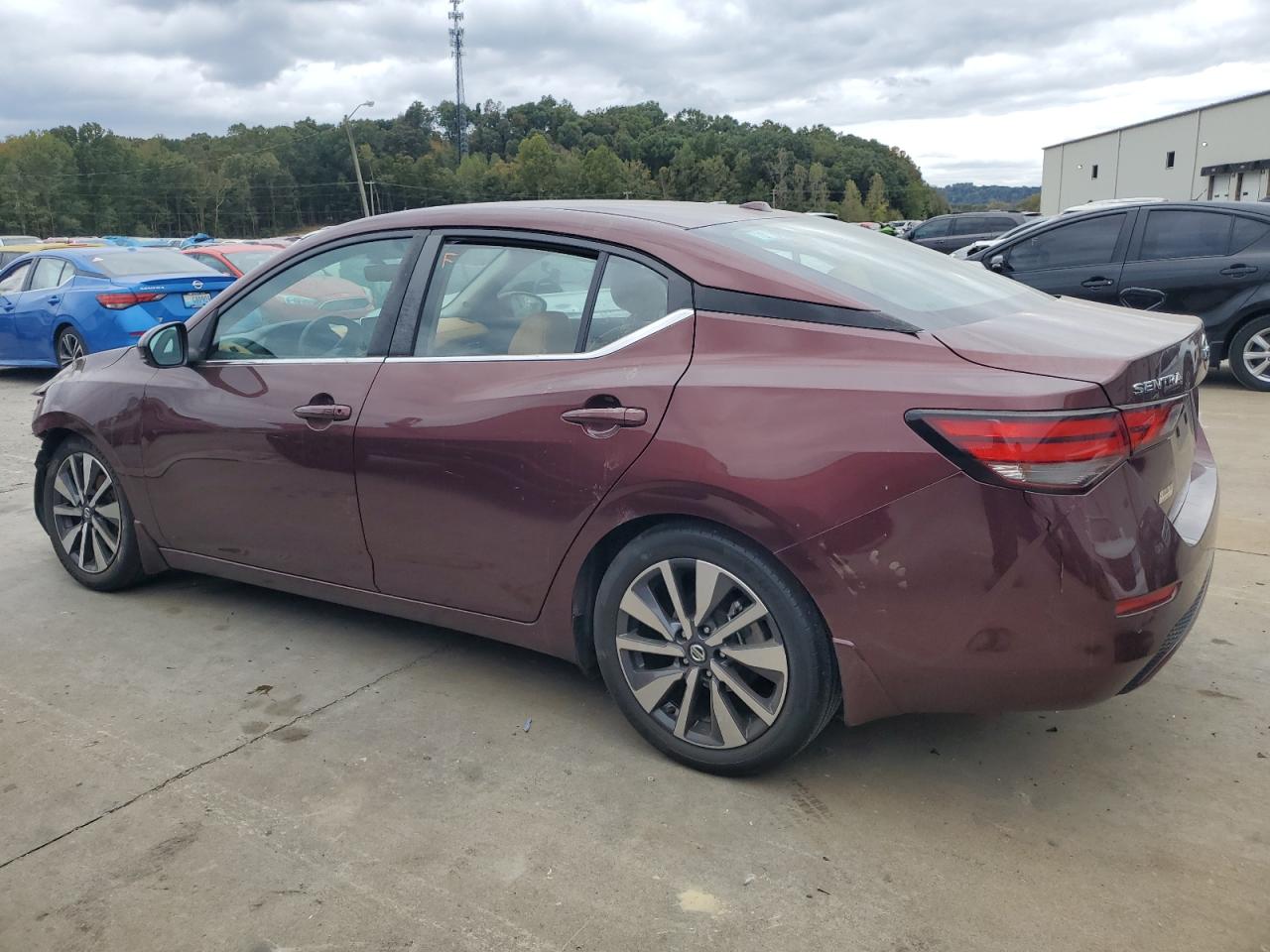 2020 Nissan Sentra - Image 2