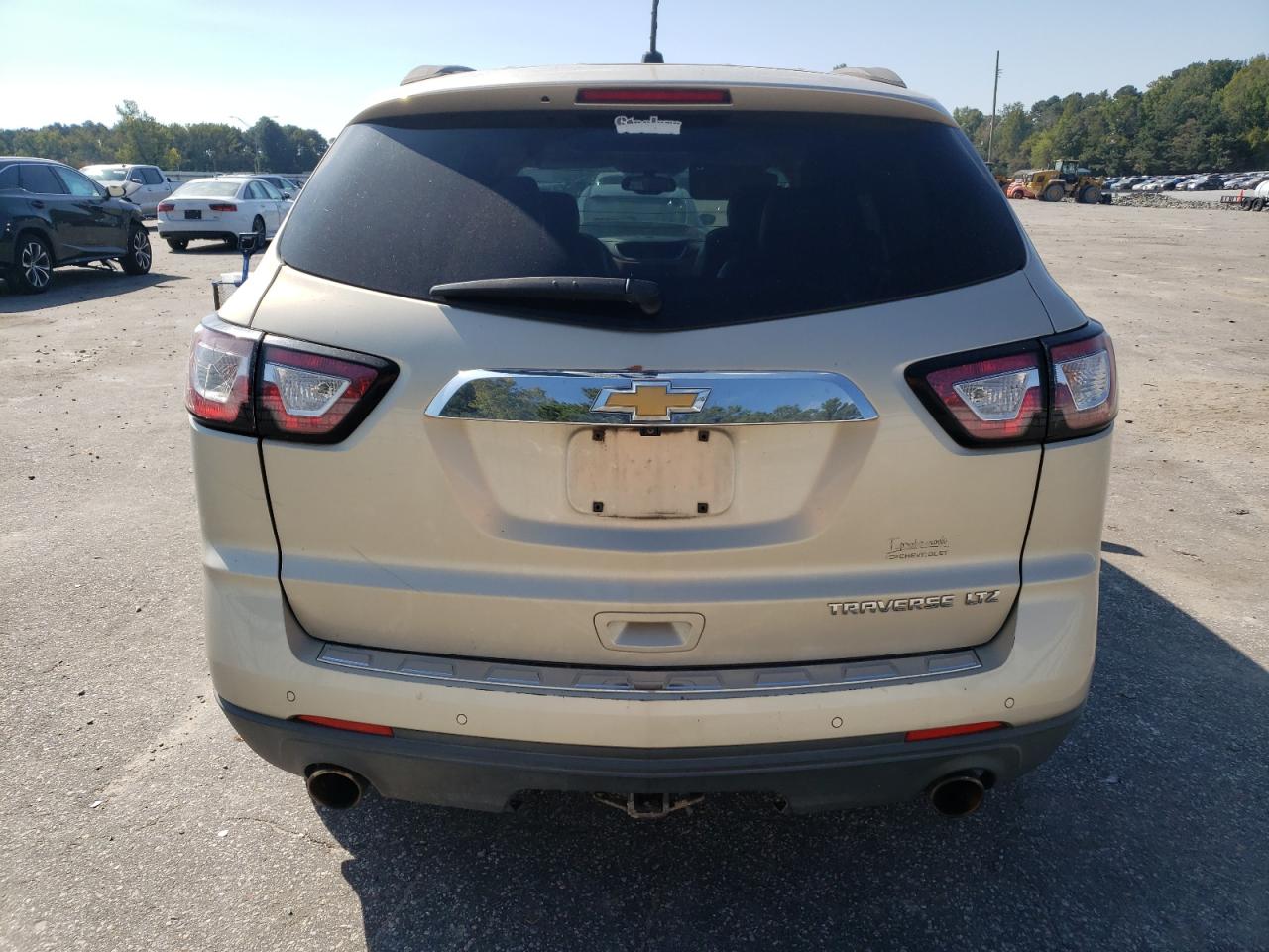 2013 Chevrolet Traverse - Image 6