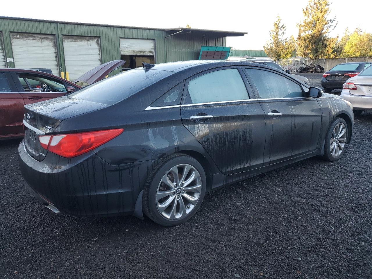 2013 Hyundai Sonata - Image 3