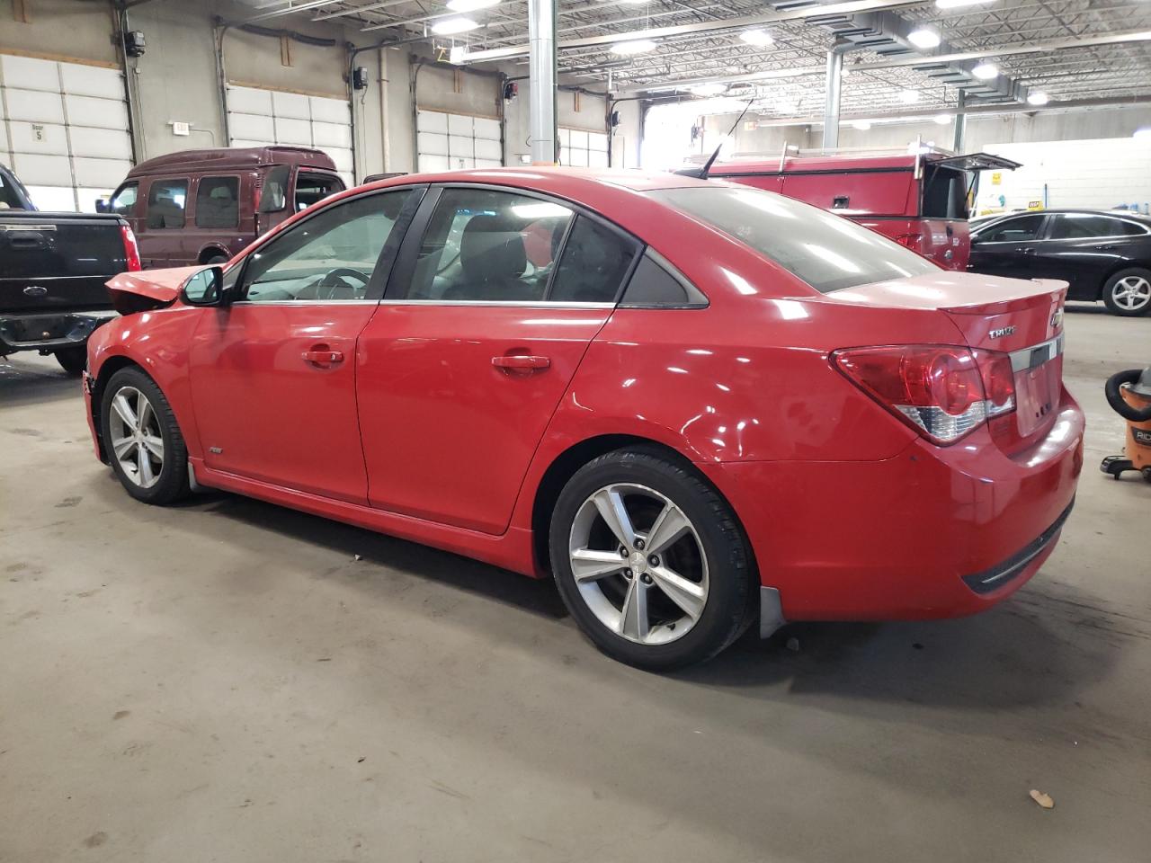 2012 Chevrolet Cruze - Image 2