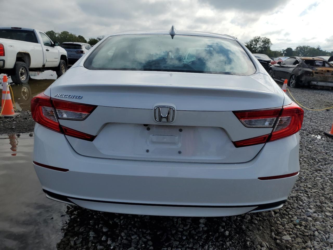 2018 Honda Accord Lx VIN: 1HGCV1F13JA087989 Lot: 73777844