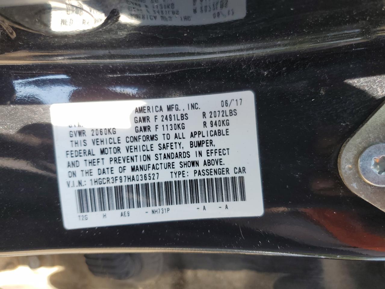 1HGCR3F97HA036527 2017 Honda Accord Touring