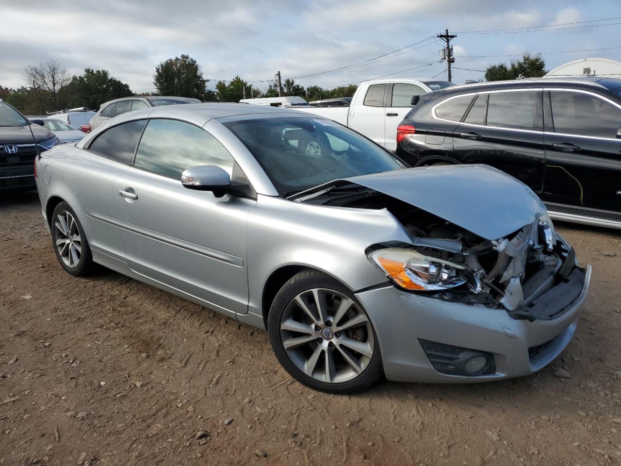2011 Volvo C70 - Image 4