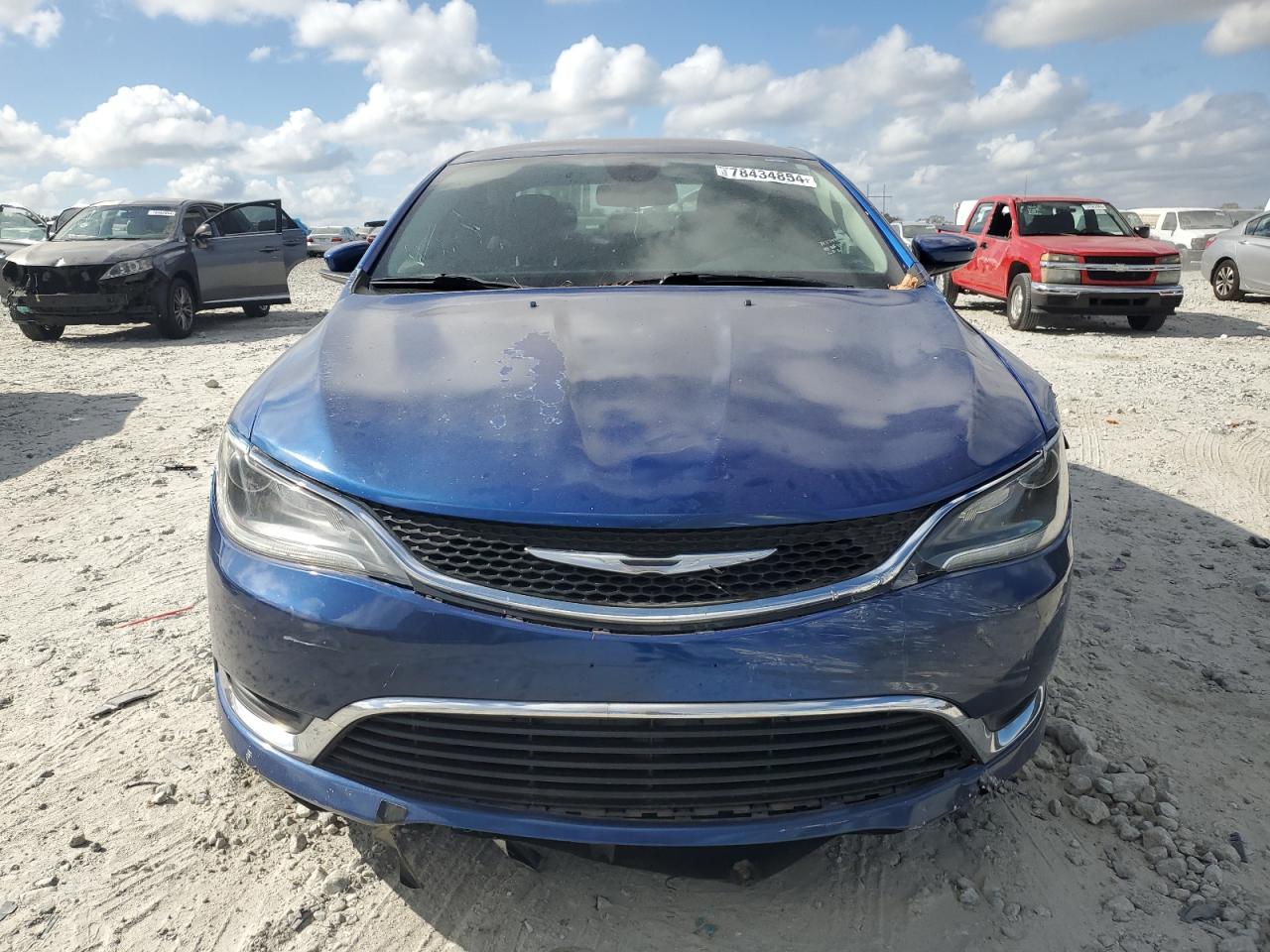 2015 Chrysler 200 - Image 5