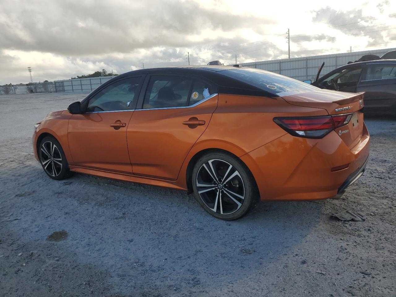 2021 Nissan Sentra - Image 2