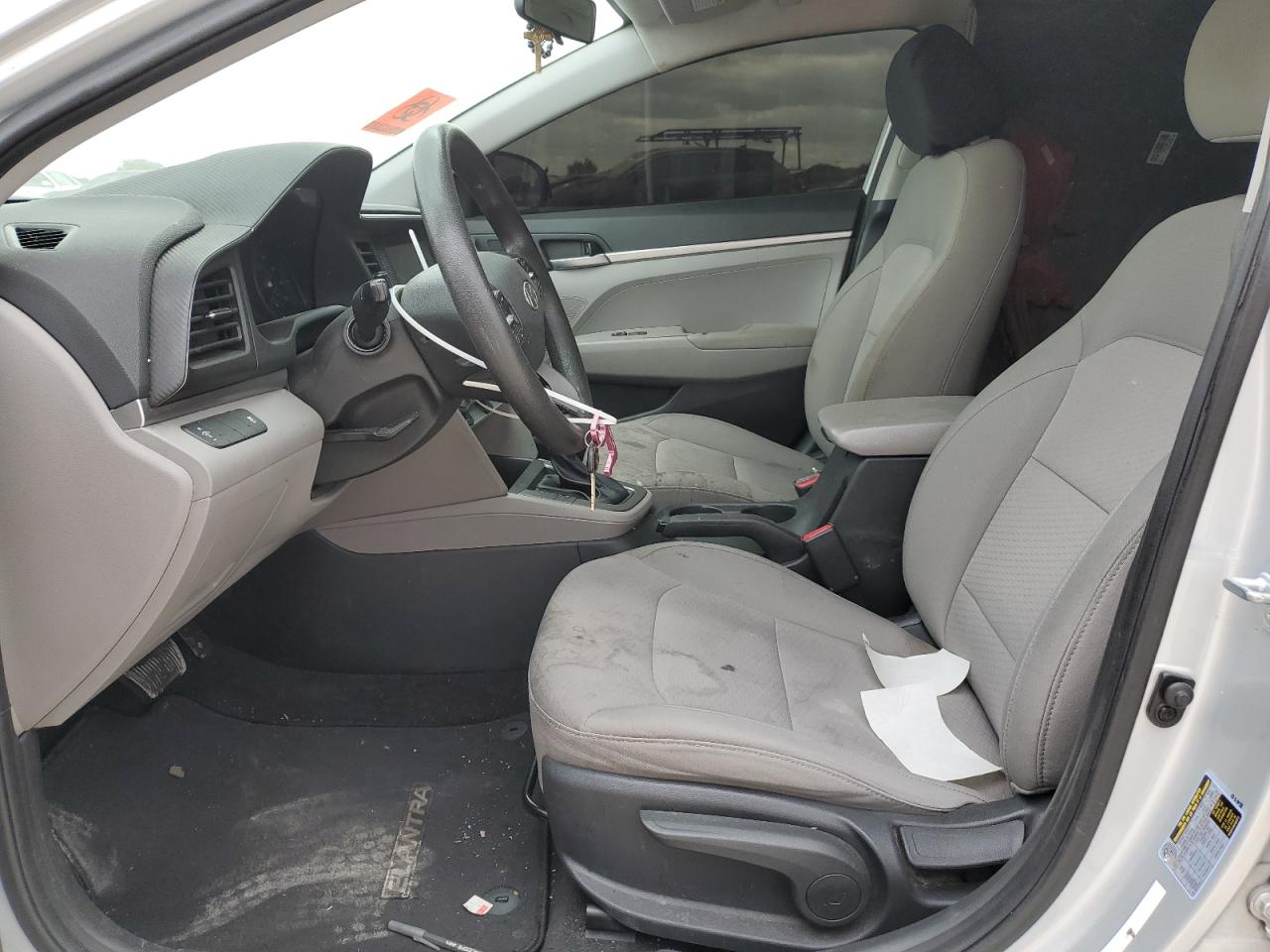 5NPD74LF0KH494225 2019 Hyundai Elantra Se