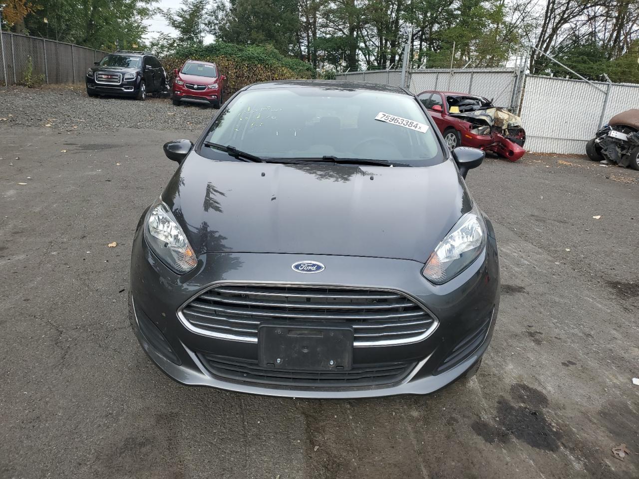 VIN 3FADP4EJ0JM141029 2018 FORD FIESTA no.5