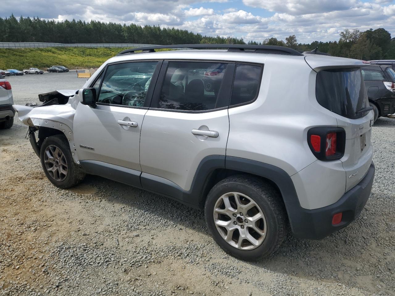 2017 Jeep Renegade - Image 2