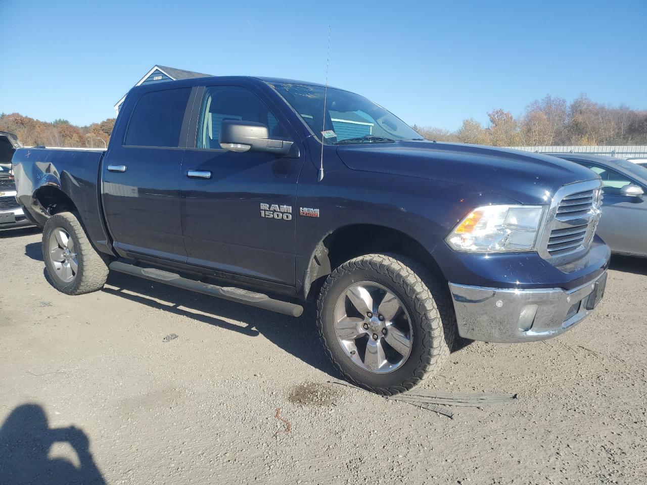 2015 RAM 1500 - Image 4