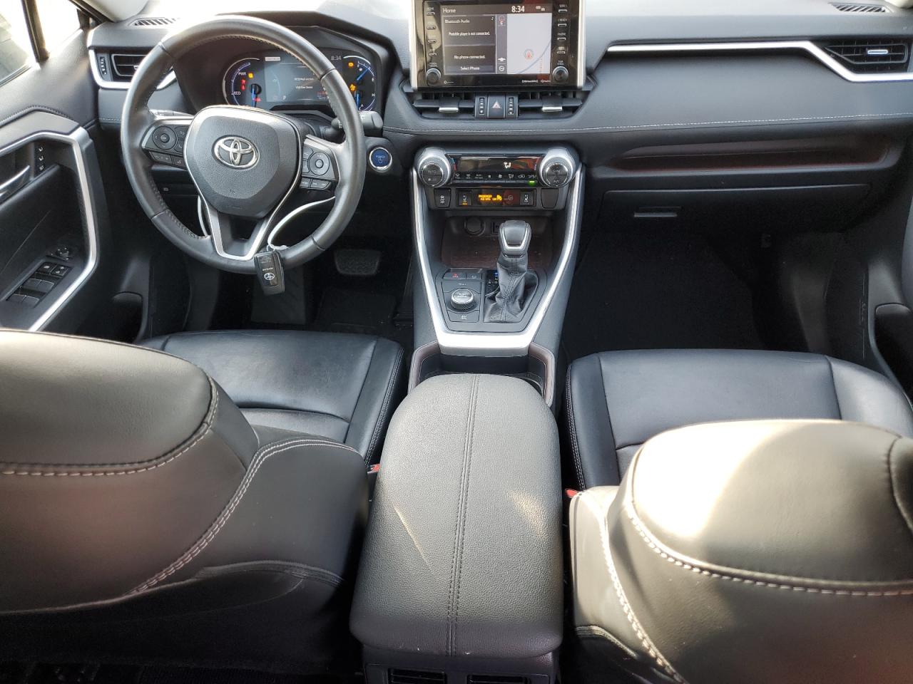 2019 Toyota RAV 4 - Image 8