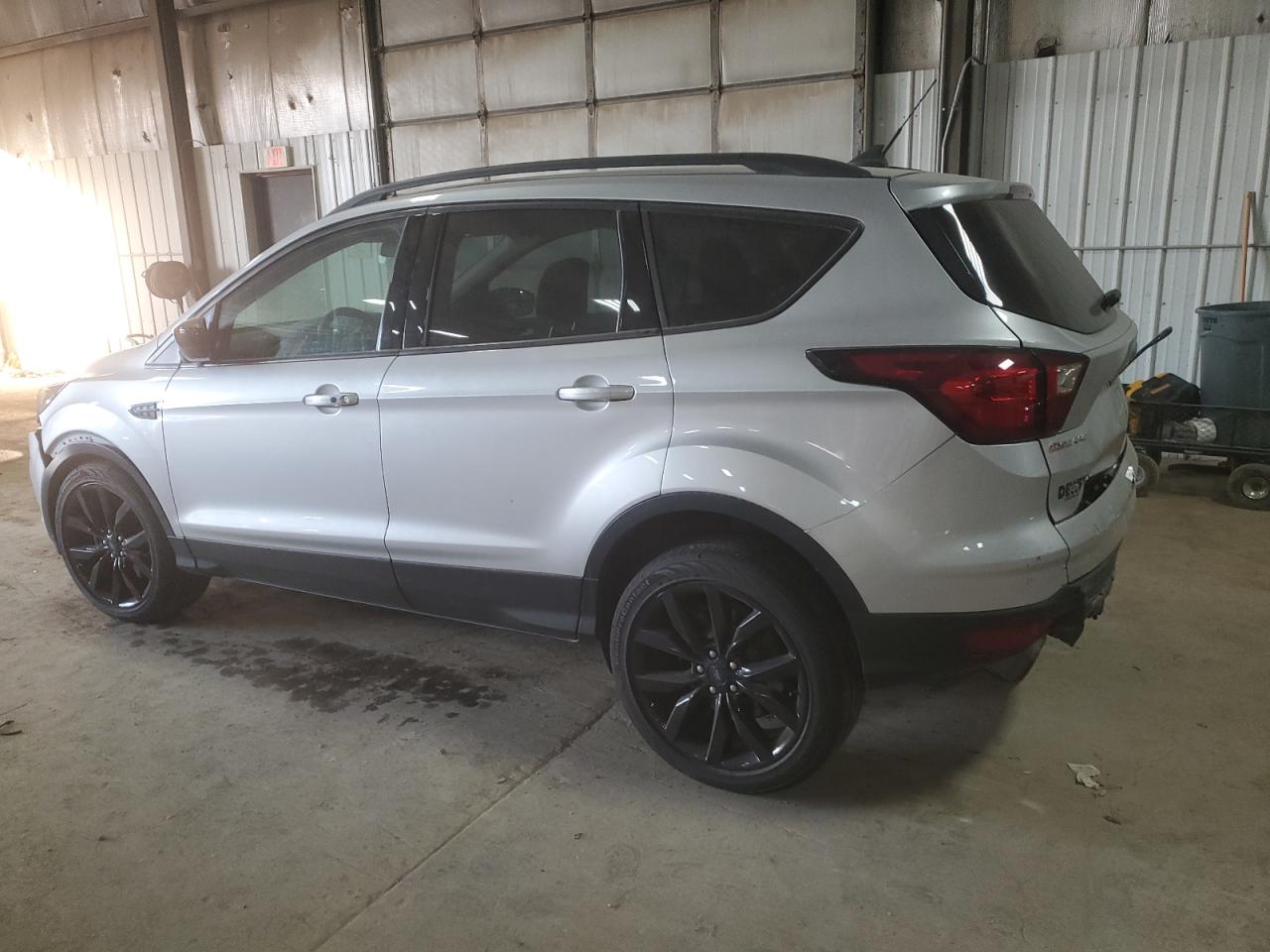 2019 Ford Escape - Image 2