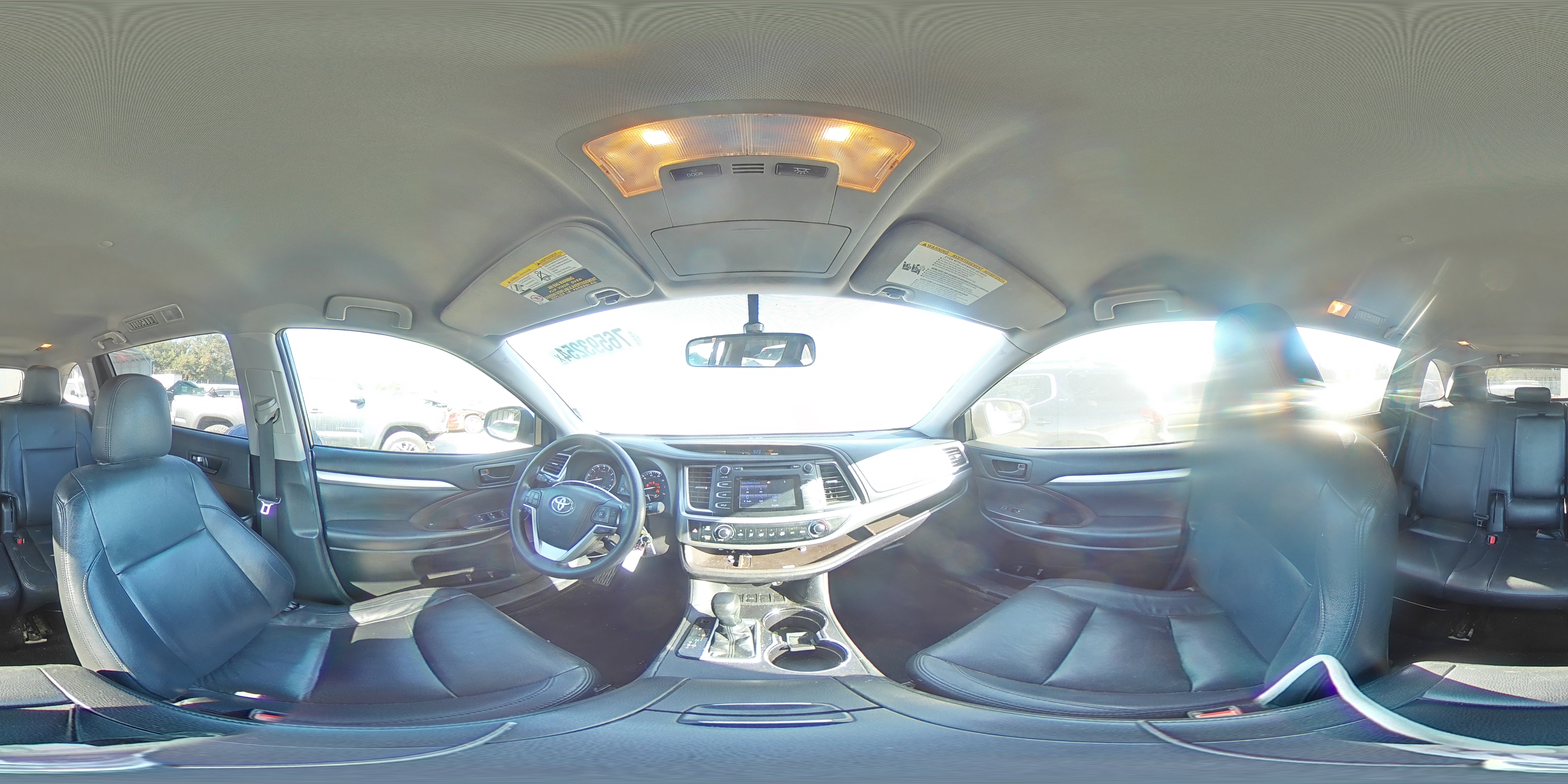 2015 Toyota Highlander - Image 15