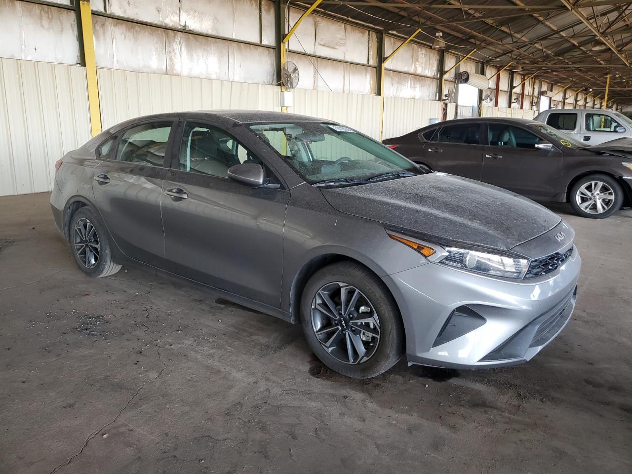 2024 Kia Forte - Image 4