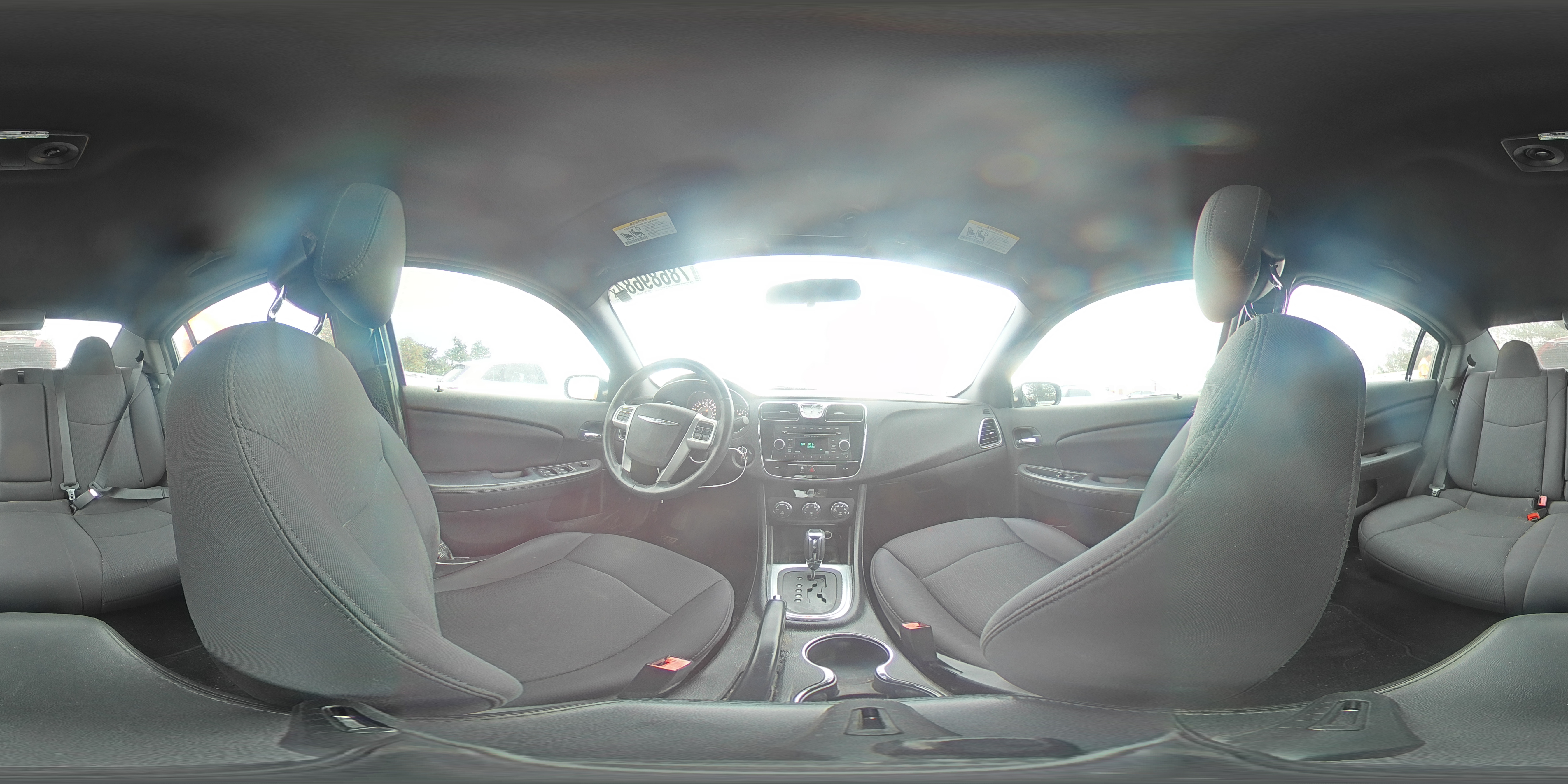 2014 Chrysler 200 - Image 12