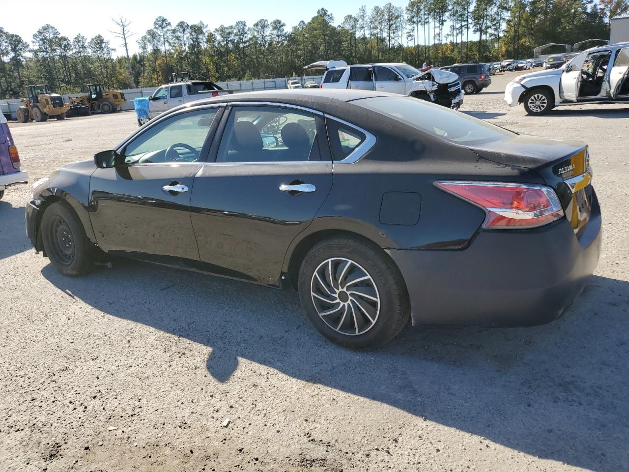 2014 Nissan Altima - Image 2