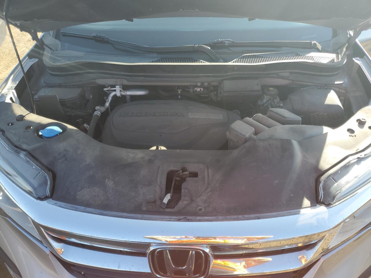 2019 Honda Pilot - Image 12