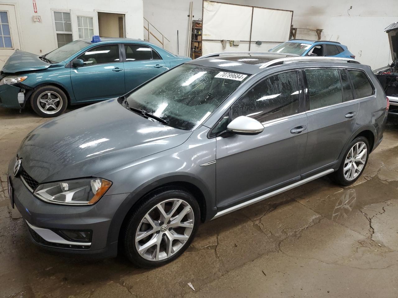 2017 Volkswagen Golf Alltrack S за продажба в Davison, MI - Rear End