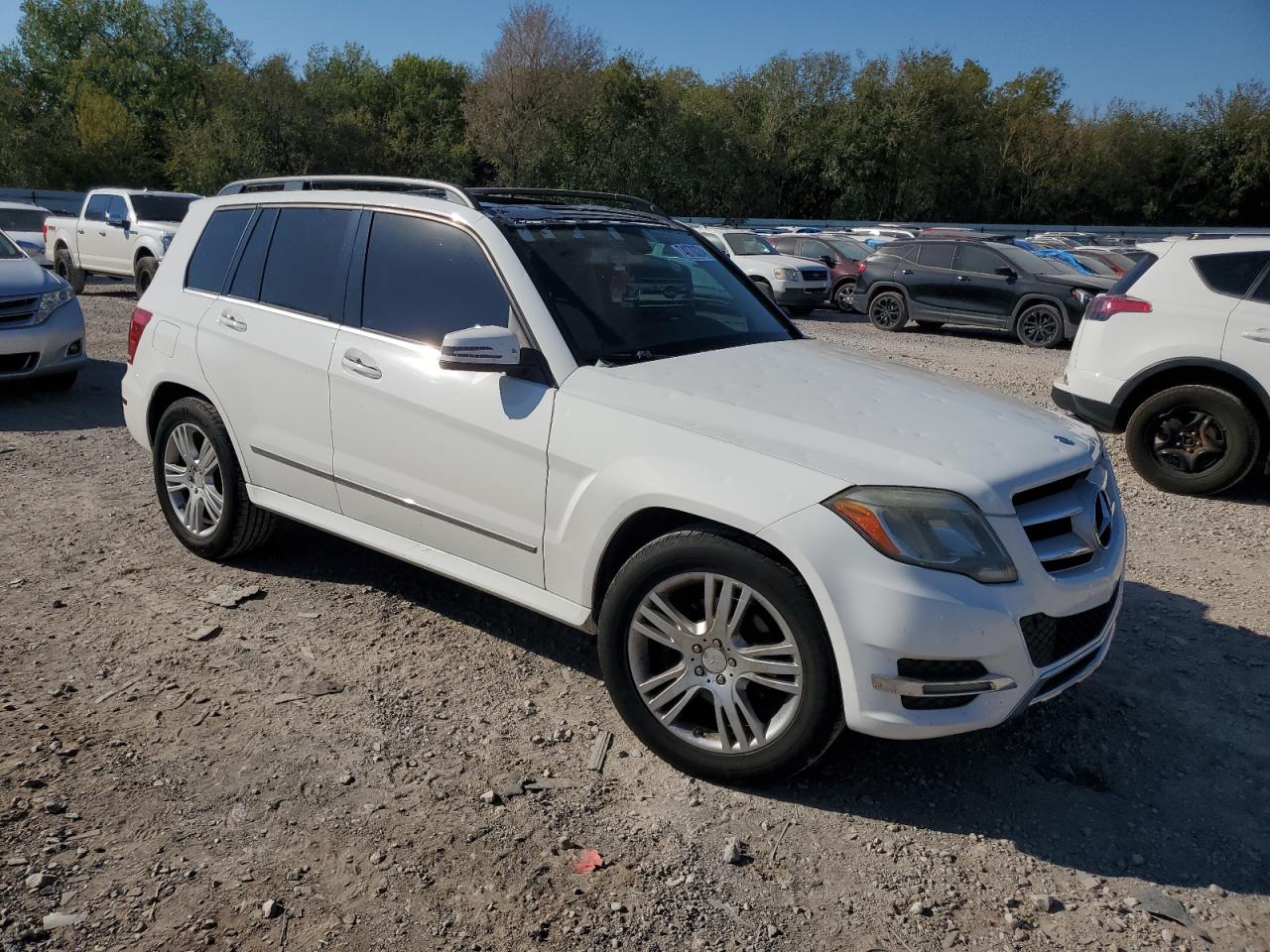 VIN WDCGG8JB8DG056929 2013 MERCEDES-BENZ GLK-CLASS no.4