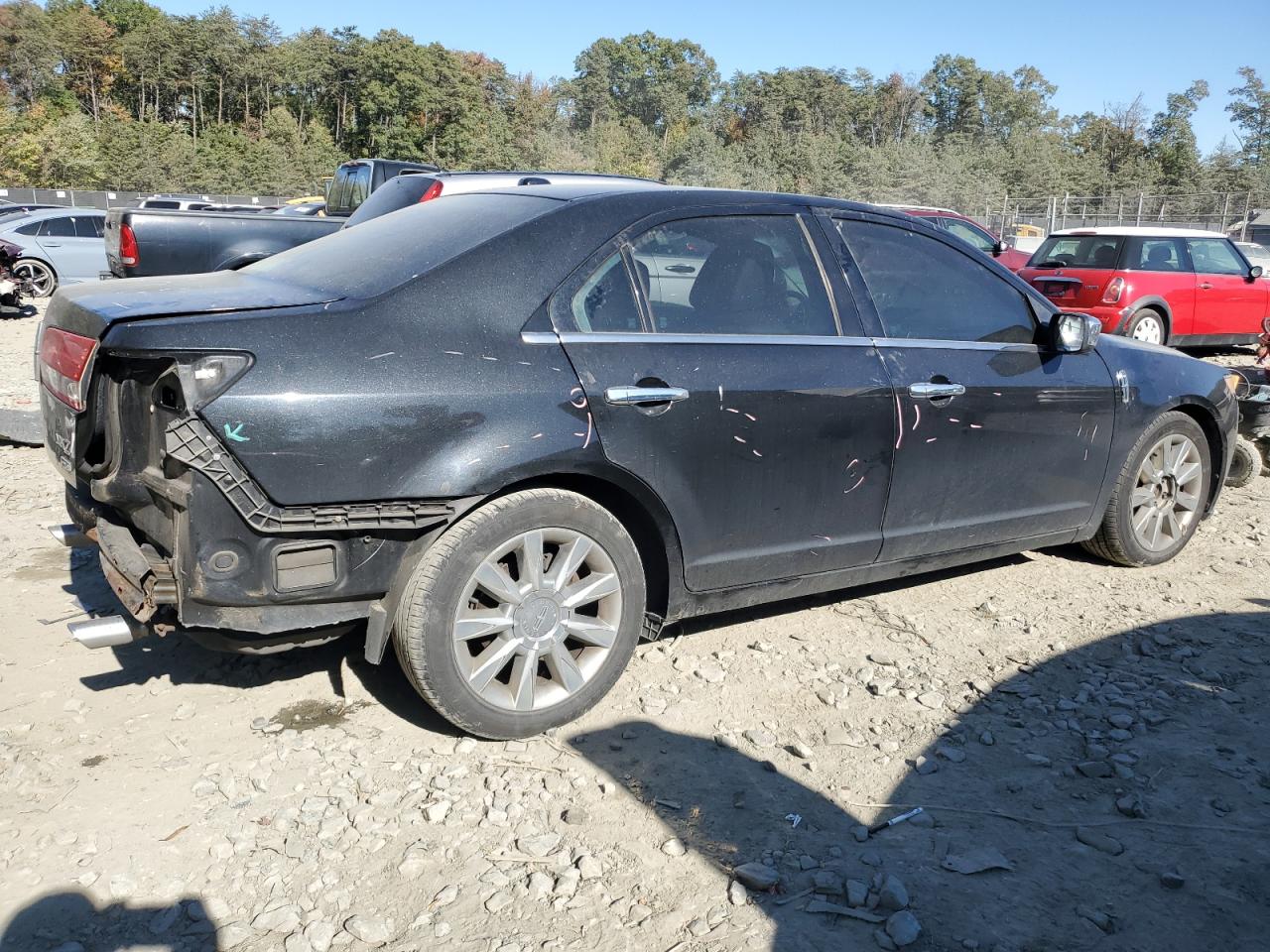 2010 Lincoln MKZ - Image 3