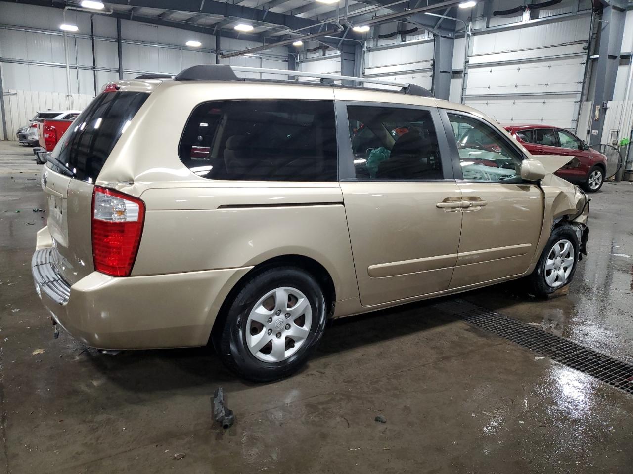 2007 Kia Sedona - Image 3