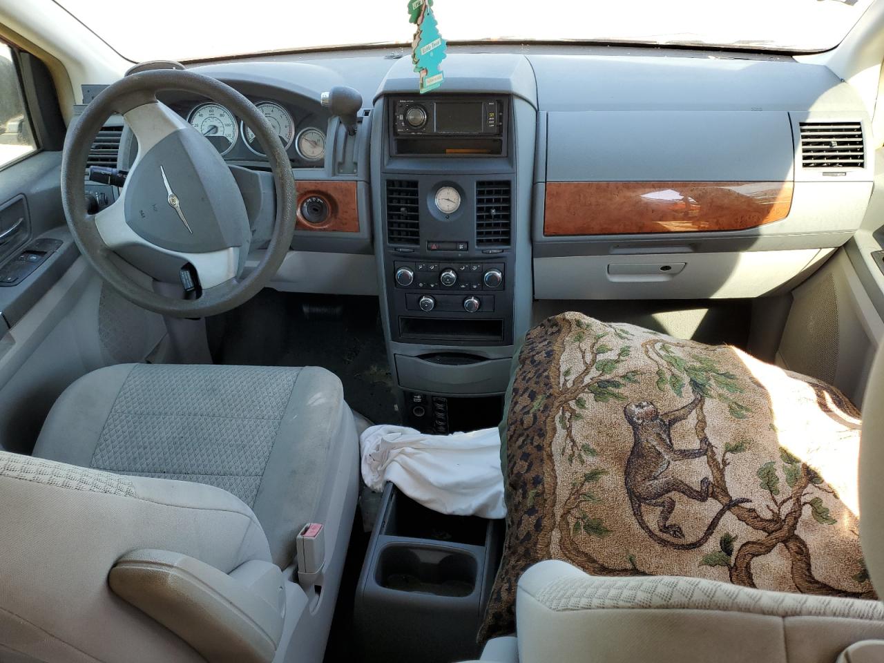 2008 Chrysler Town & Country Lx VIN: 2A8HR44H08R103171 Lot: 77841334