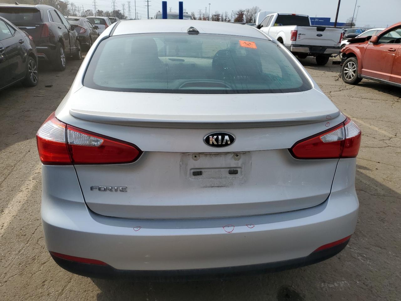 2016 Kia Forte - Image 6