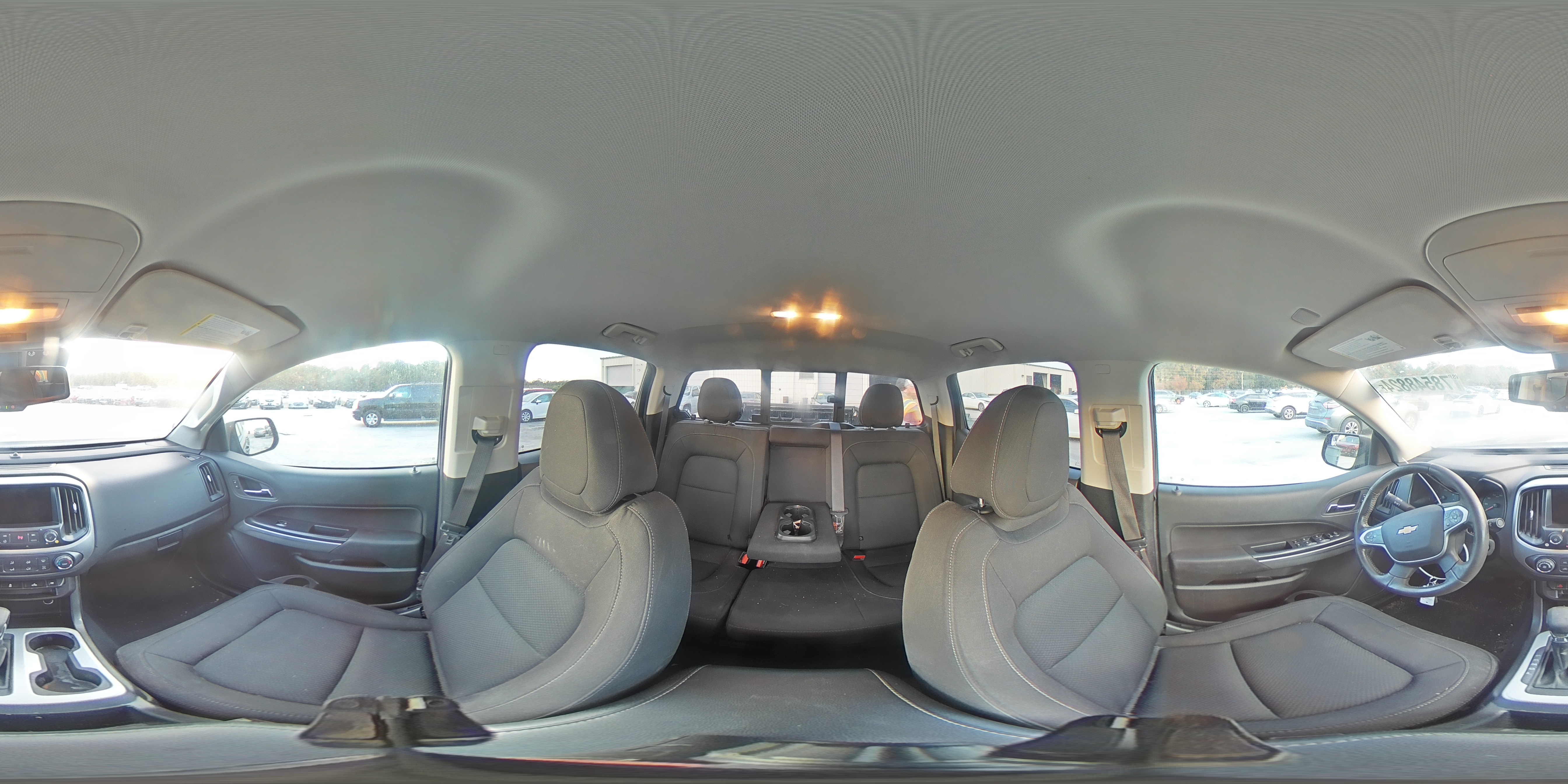 2022 Chevrolet Colorado - Image 12