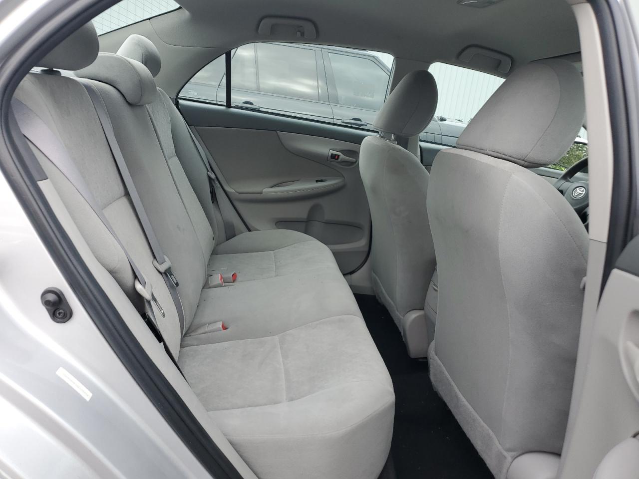 2009 Toyota Corolla - Image 10