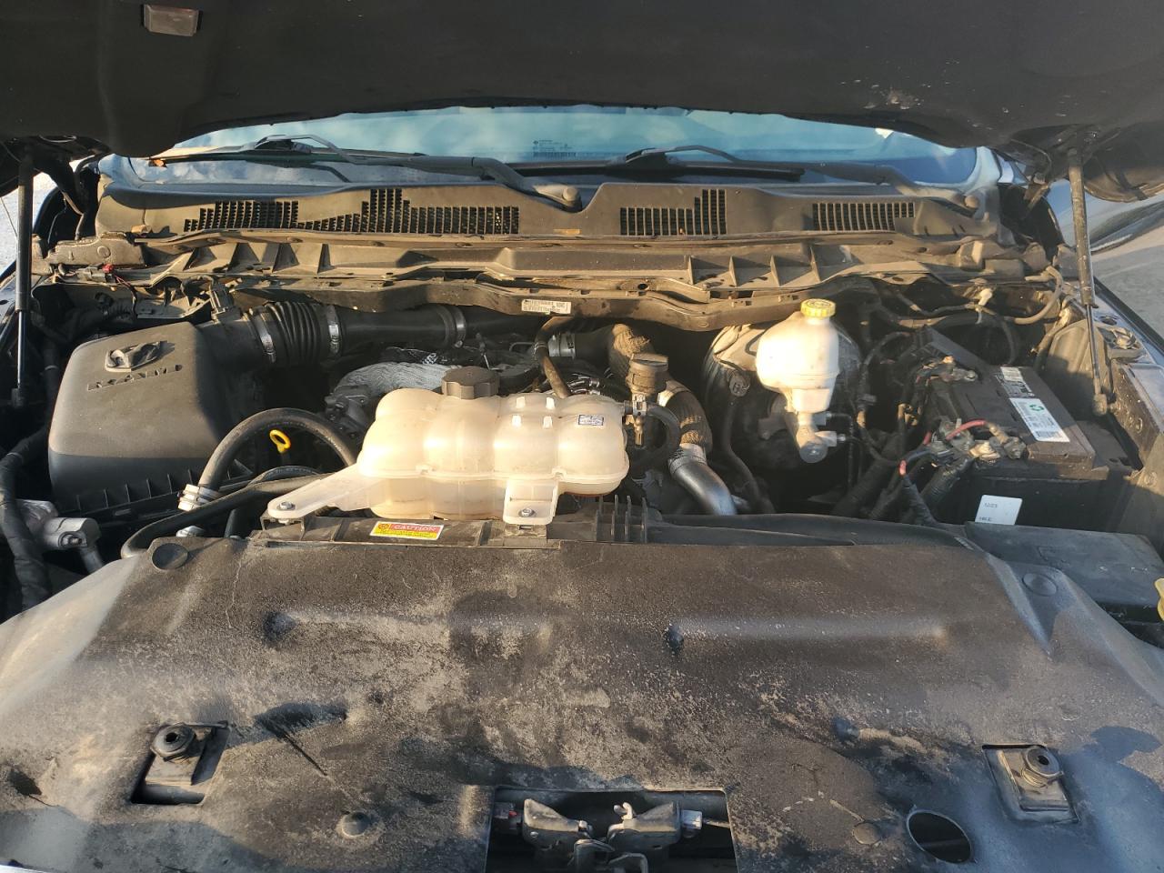 2015 RAM 1500 - Image 11