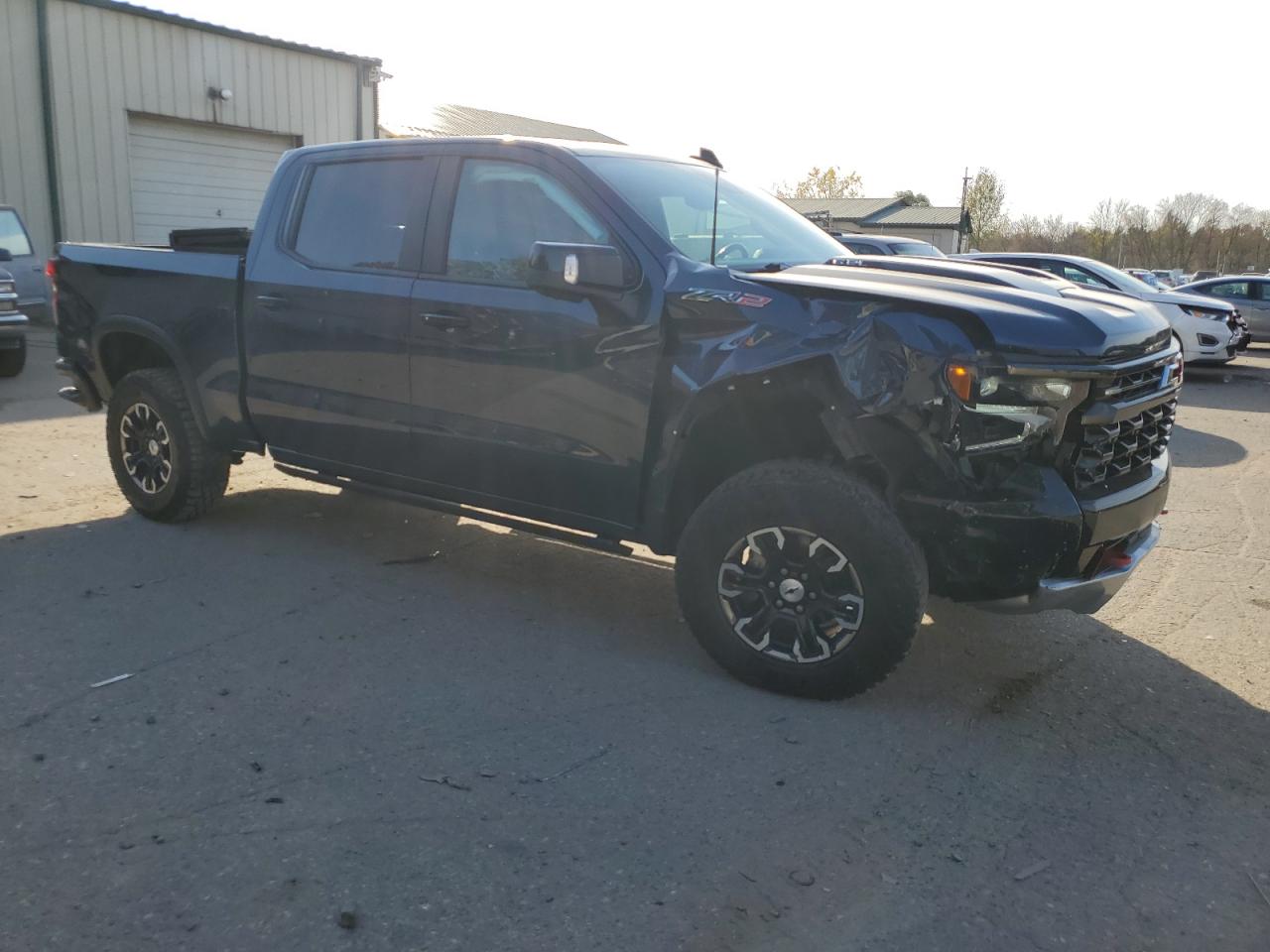 2022 Chevrolet Silverado - Image 4