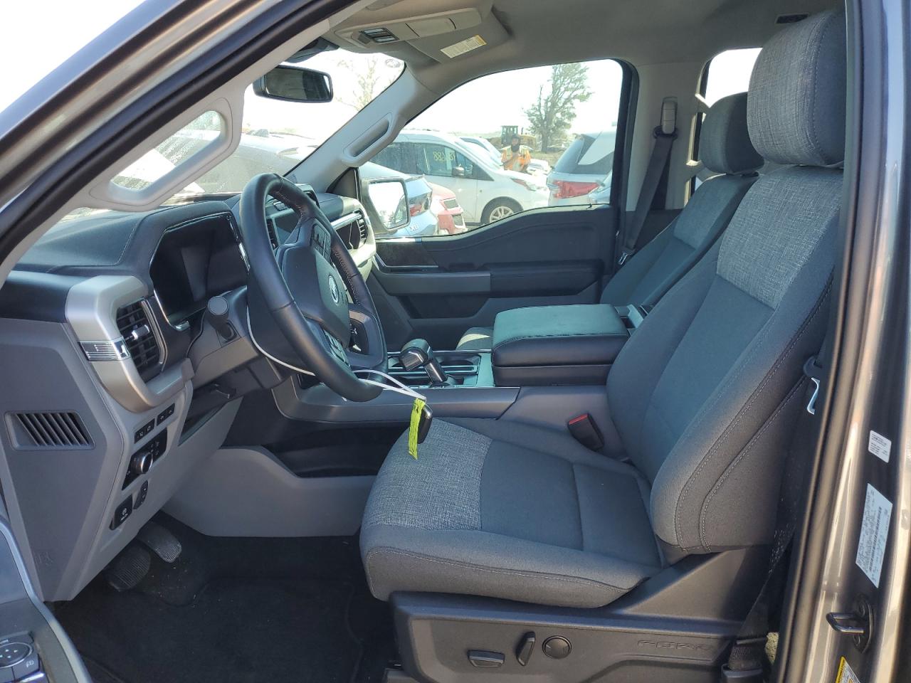 2023 Ford F150 Lightning Pro VIN: 1FTVW1EL5PWG58160 Lot: 74518684