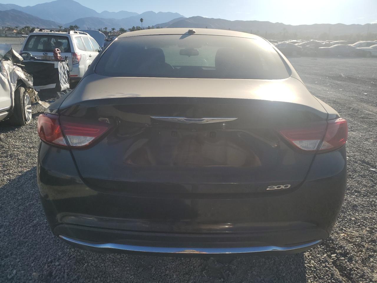 1C3CCCAB5FN645040 2015 Chrysler 200 Limited